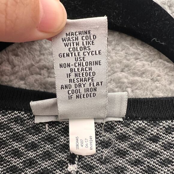 Catherines Womens Open Cardigan 1X Black White Geometric Stretch Glam Long slv - Picture 4 of 9